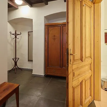 Queen Bee Apartments Prague Room photo