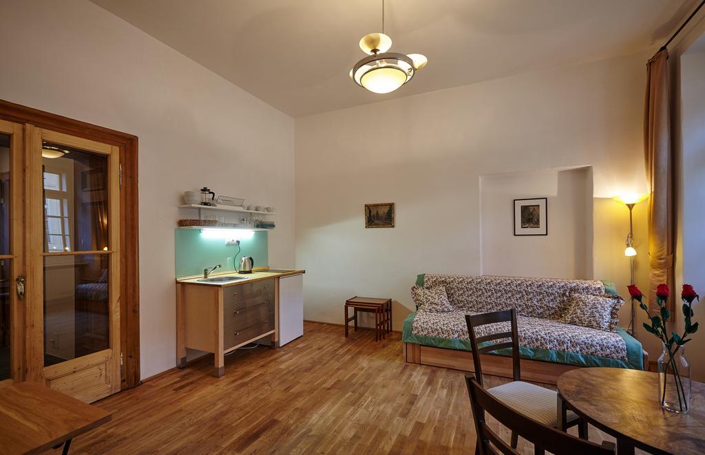 Queen Bee Apartment Prague